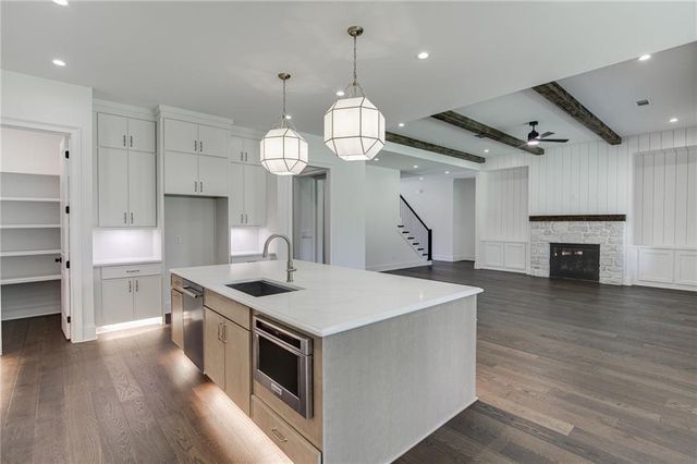 2971 N Bogan Road NE, Buford, GA 30519