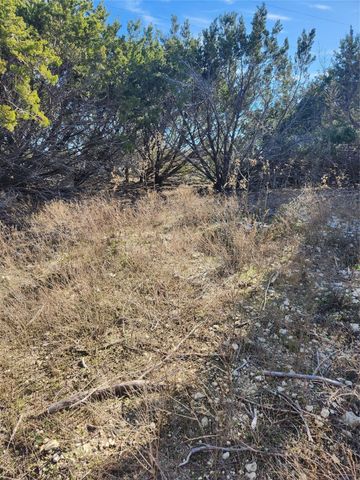 1005 Overhill Drive, Cleburne, TX 76033