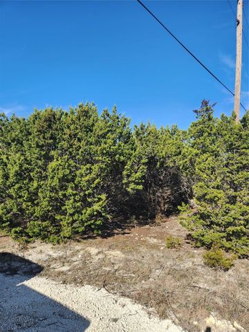 1005 Overhill Drive, Cleburne, TX 76033