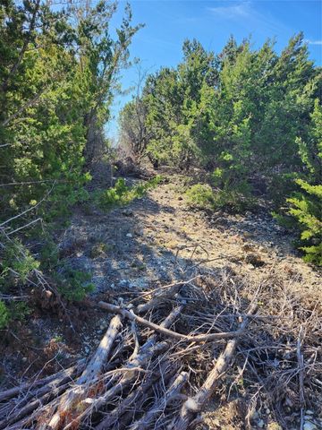 1005 Overhill Drive, Cleburne, TX 76033