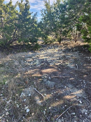 1005 Overhill Drive, Cleburne, TX 76033