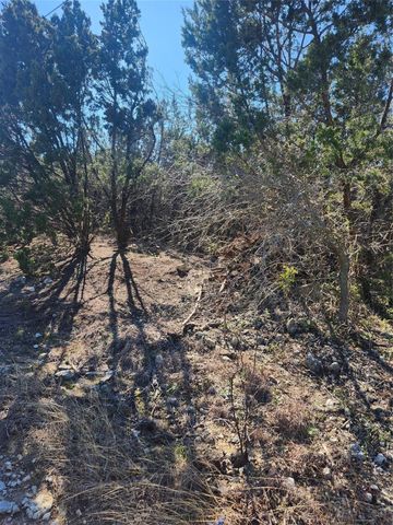 1005 Overhill Drive, Cleburne, TX 76033