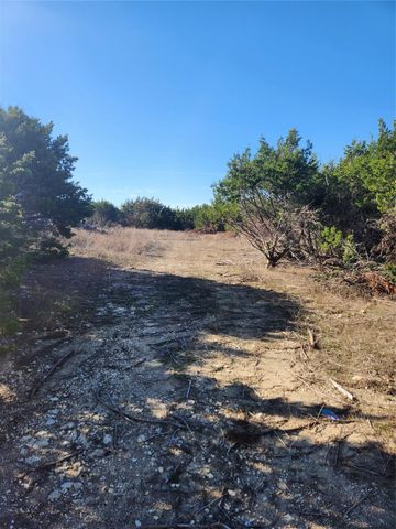 1005 Overhill Drive, Cleburne, TX 76033