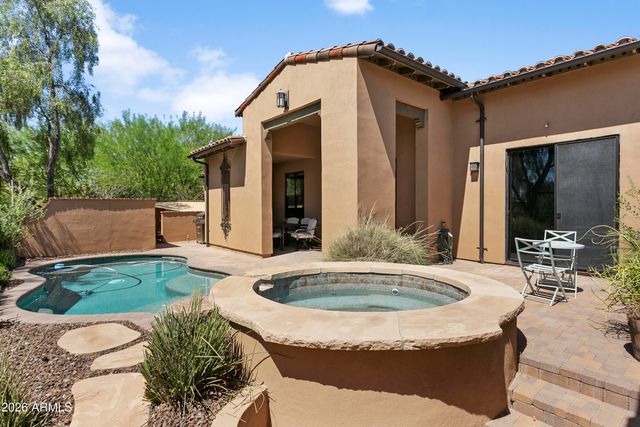 18650 N THOMPSON PEAK Parkway 1060, Scottsdale, AZ 85255