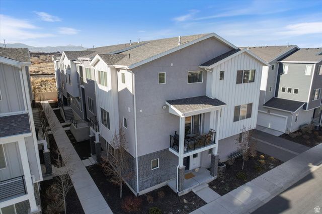 15196 S WILD HORSE WAY, Bluffdale, UT 84065