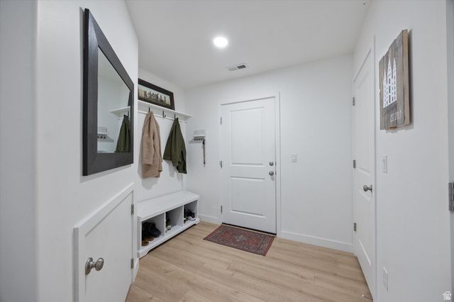 15196 S WILD HORSE WAY, Bluffdale, UT 84065