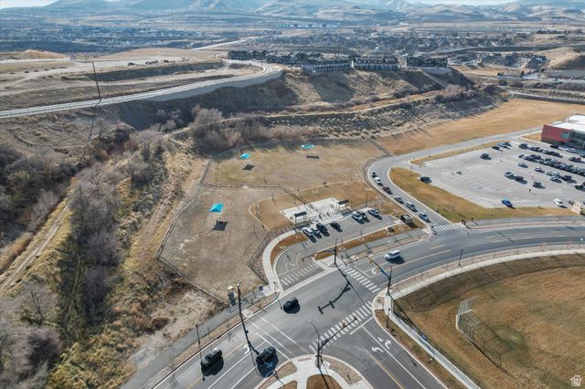 15196 S WILD HORSE WAY, Bluffdale, UT 84065