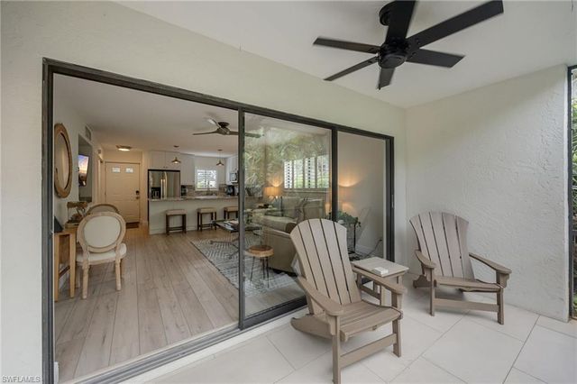 746 Eagle Creek DR 101, Naples, FL 34113