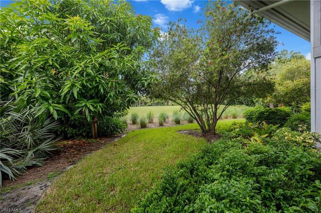 746 Eagle Creek DR 101, Naples, FL 34113