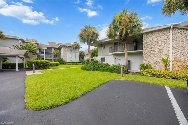 746 Eagle Creek DR 101, Naples, FL 34113
