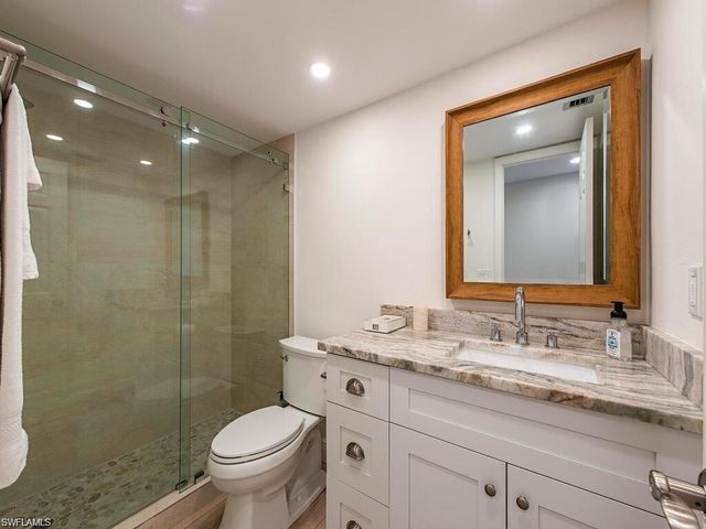 746 Eagle Creek DR # 101, Naples, FL 34113