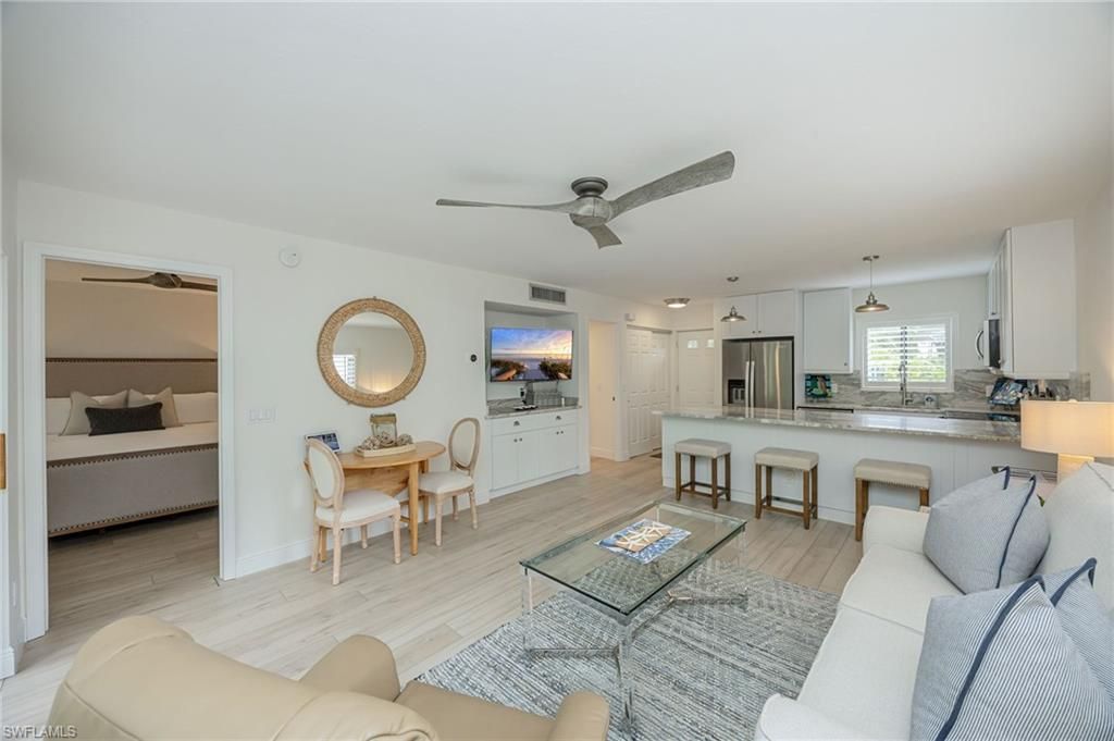 746 Eagle Creek DR 101, NAPLES, FL 34113 — photo 2