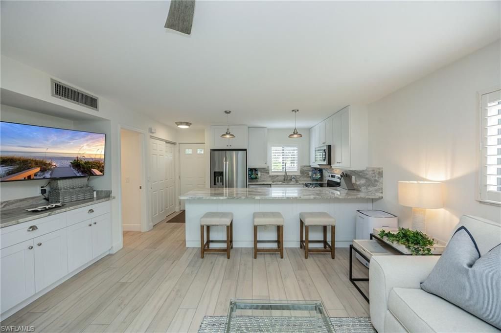 746 Eagle Creek DR 101, NAPLES, FL 34113 — photo 3