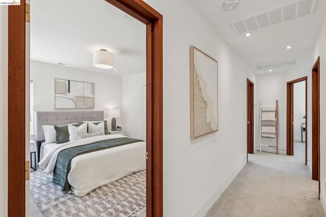 33 Valley Dr, Orinda, CA 94563