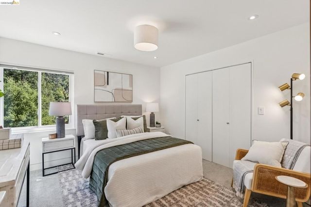 33 Valley Dr, Orinda, CA 94563