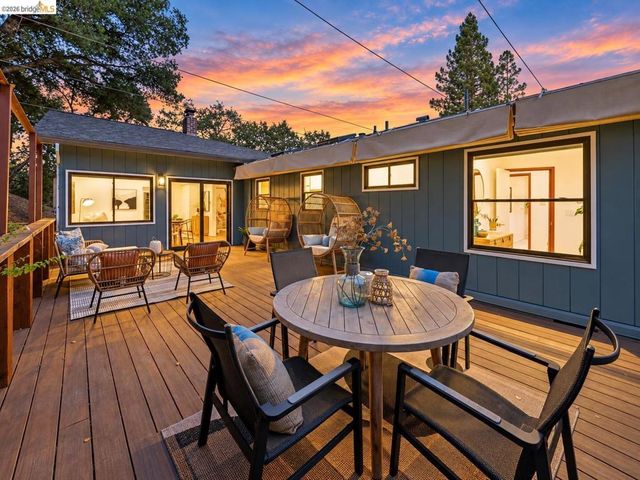 33 Valley Dr, Orinda, CA 94563