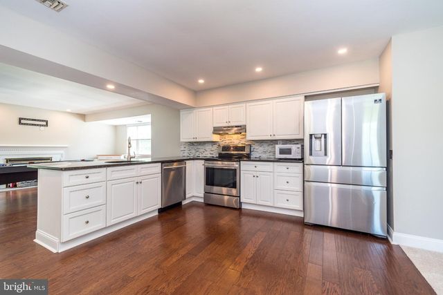 226 ALLEM LN, Perkasie, PA 18944