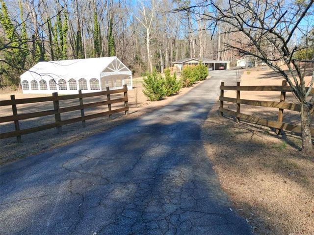 5110 Hill Road, Powder Springs, GA 30127