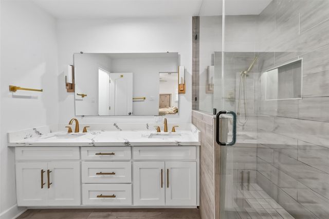 1215 Lawrence Street, Rosenberg, TX 77471