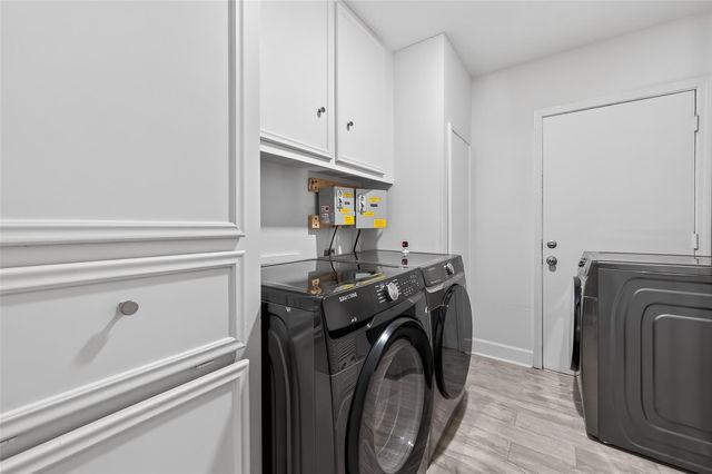 1215 Lawrence Street, Rosenberg, TX 77471