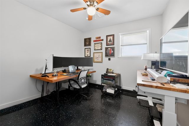 1215 Lawrence Street, Rosenberg, TX 77471