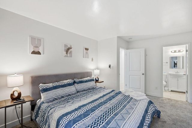 521 Arenas, La Jolla, CA 92037