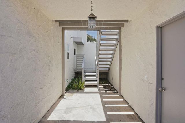 521 Arenas, La Jolla, CA 92037