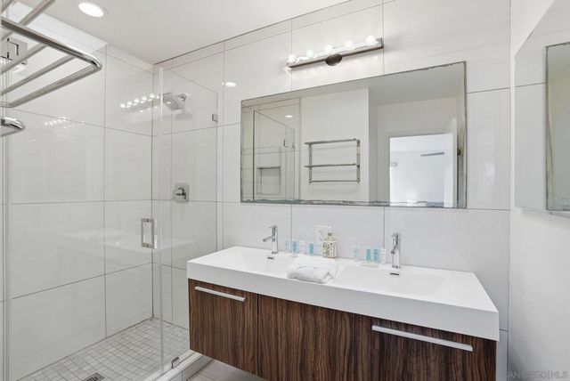 521 Arenas, La Jolla, CA 92037