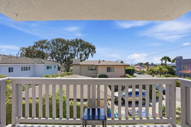 521 Arenas, La Jolla, CA 92037