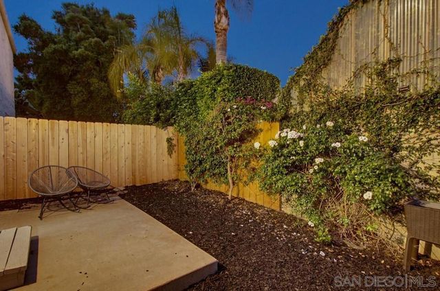 521 Arenas, La Jolla, CA 92037