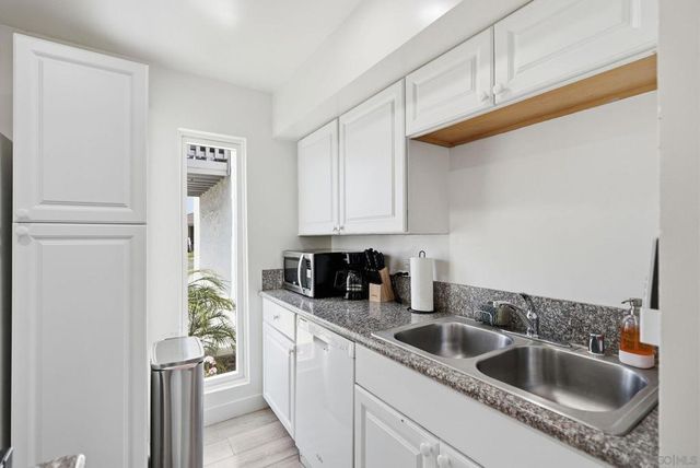 521 Arenas, La Jolla, CA 92037