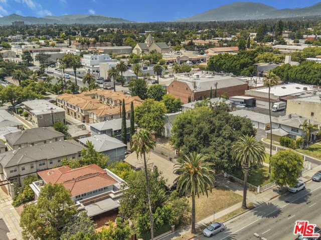 59 S Sierra Madre Boulevard, Pasadena, CA 91107