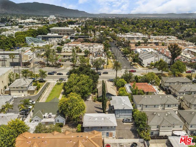 59 S Sierra Madre Boulevard, Pasadena, CA 91107