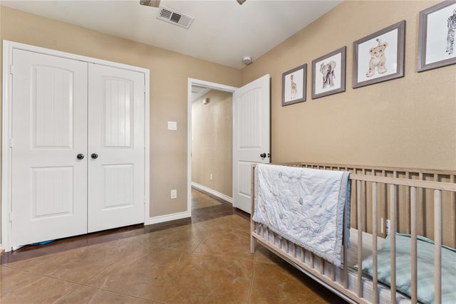 1015 S Adams Street, Mcgregor, TX 76657