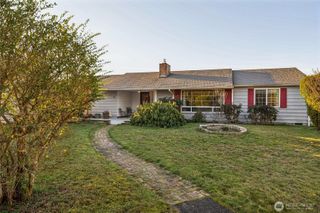 406 Dupont Avenue, Dupont, WA 98327