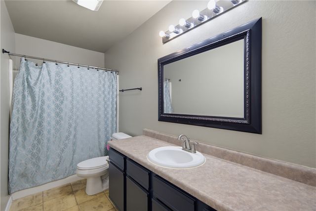1116 E Jewell Street, Siloam Springs, AR 72761