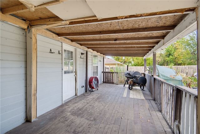 1116 E Jewell Street, Siloam Springs, AR 72761