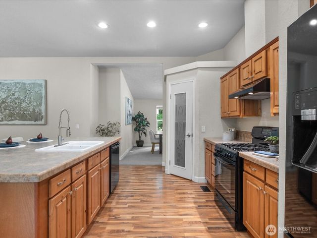 23322 N Lake Cochran Road, Monroe, WA 98272