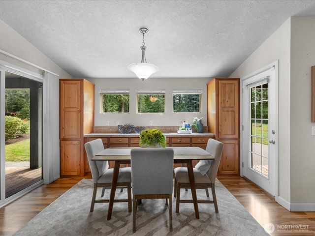 23322 N Lake Cochran Road, Monroe, WA 98272