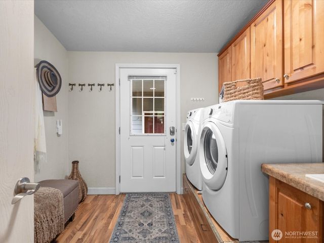 23322 N Lake Cochran Road, Monroe, WA 98272