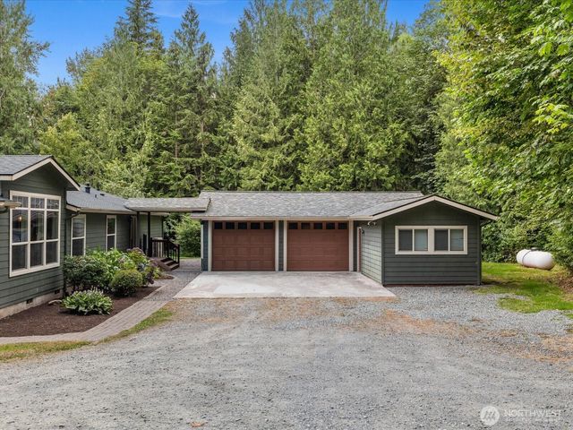23322 N Lake Cochran Road, Monroe, WA 98272