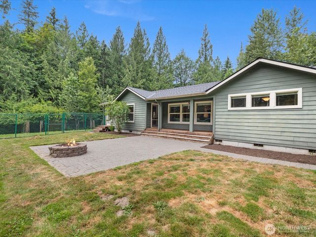 23322 N Lake Cochran Road, Monroe, WA 98272