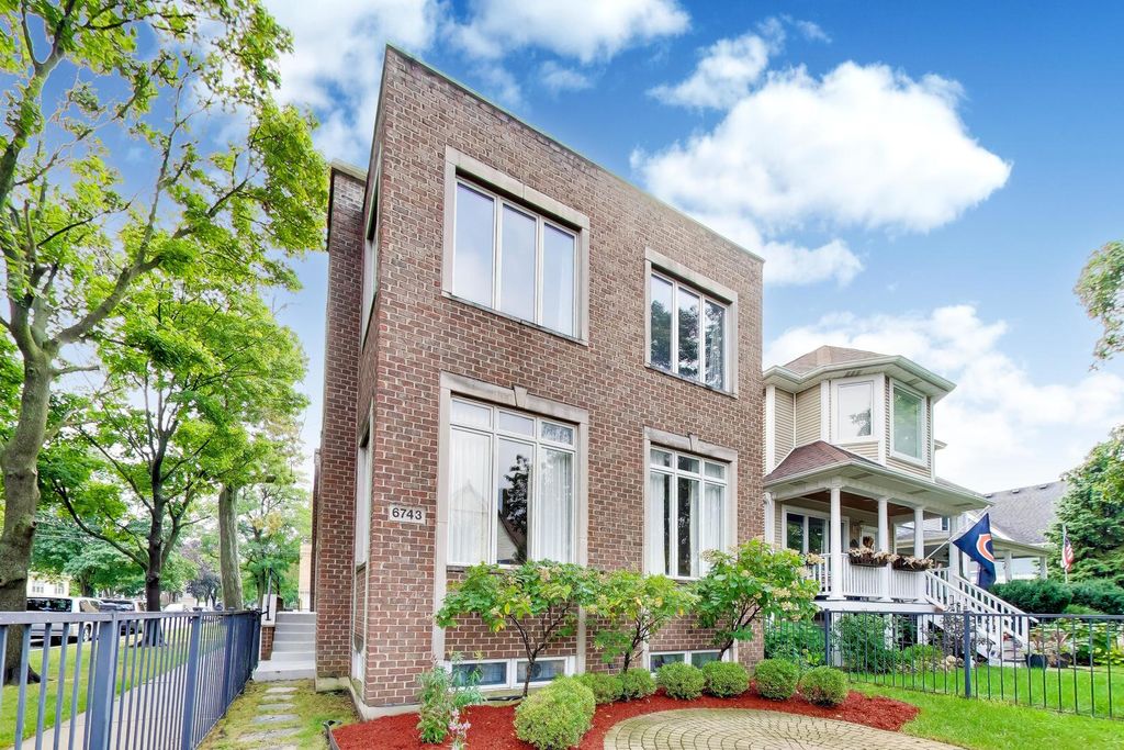 6743 N Oliphant Avenue, Chicago, IL 60631 — photo 3