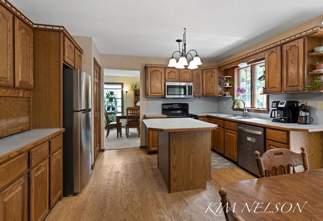 4677 Doug Drive, Fruitland Twp, MI 49461