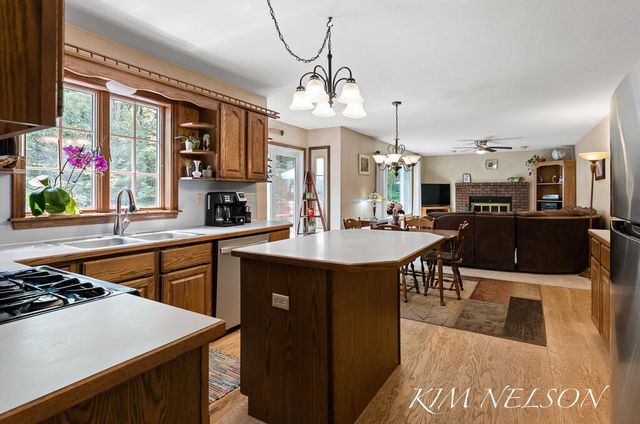 4677 Doug Drive, Fruitland Twp, MI 49461