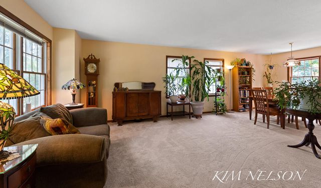 4677 Doug Drive, Fruitland Twp, MI 49461