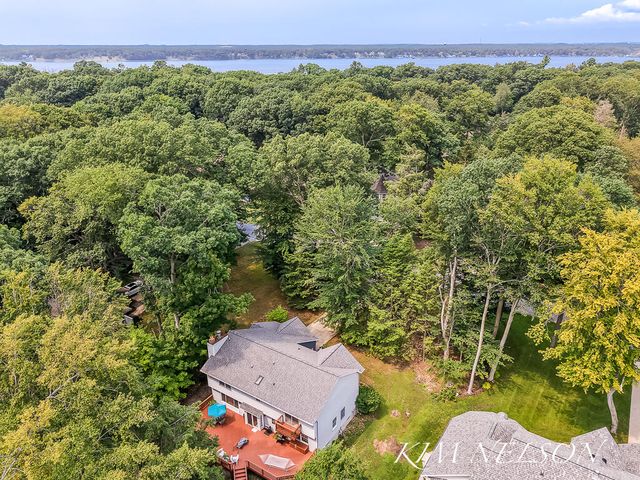 4677 Doug Drive, Fruitland Twp, MI 49461