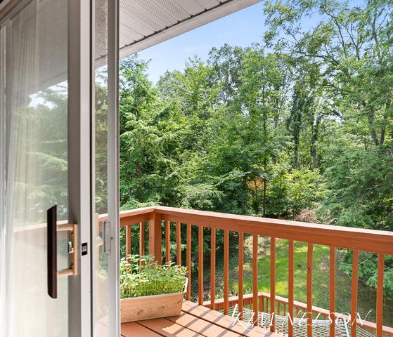 4677 Doug Drive, Fruitland Twp, MI 49461