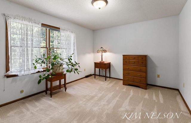 4677 Doug Drive, Fruitland Twp, MI 49461