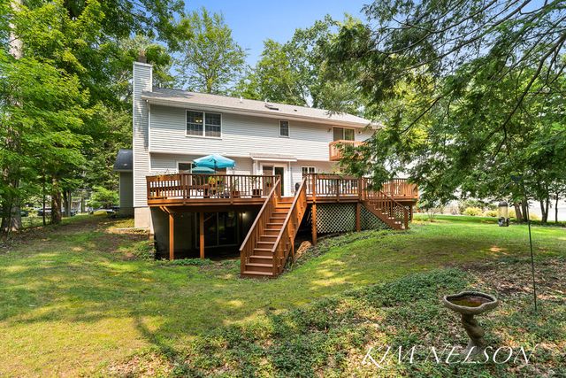4677 Doug Drive, Fruitland Twp, MI 49461